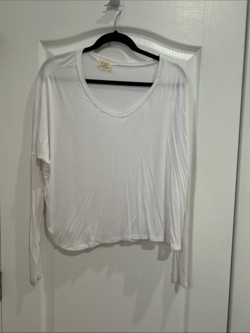 PST White V-Neck Long Sleeve Tee - size XS NWOT extreme oversized